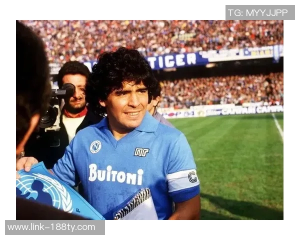 名宿称赞小麦实力超群在马拉多纳的那不勒斯同样能大放异彩 名宿称赞小麦实力超群在马拉多纳的那不勒斯同样能大放异彩